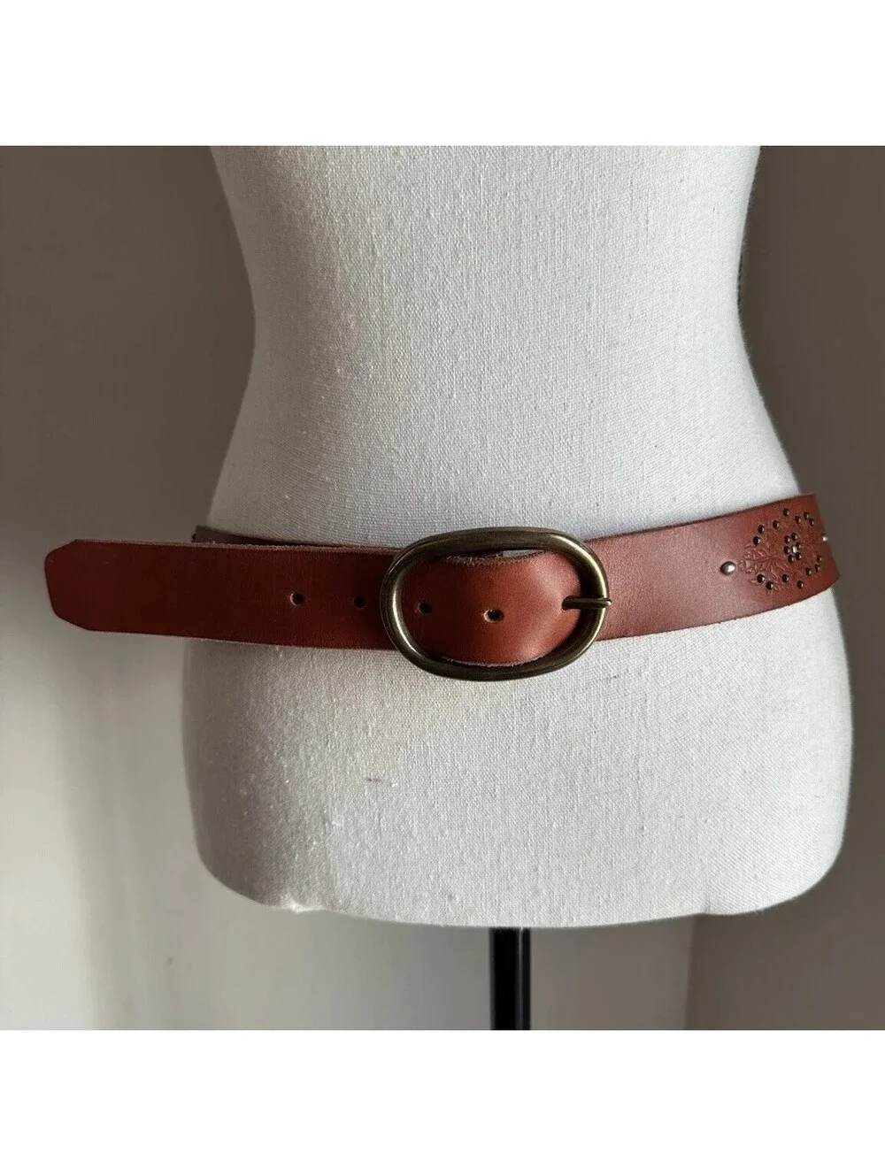 Lucky Brand Brown Genuine Leather Studded Floral Embossed Belt - Size Medium